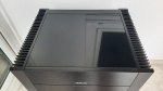 MERIDIAN 557